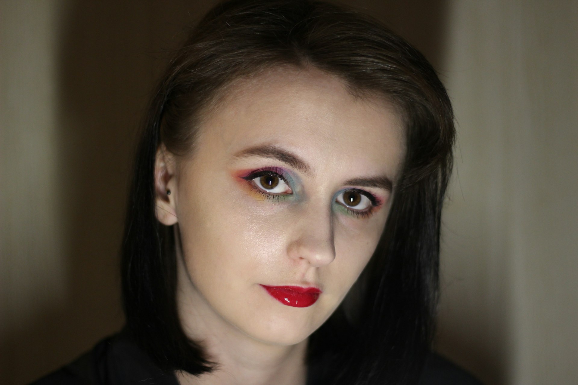 woman with red lipstick